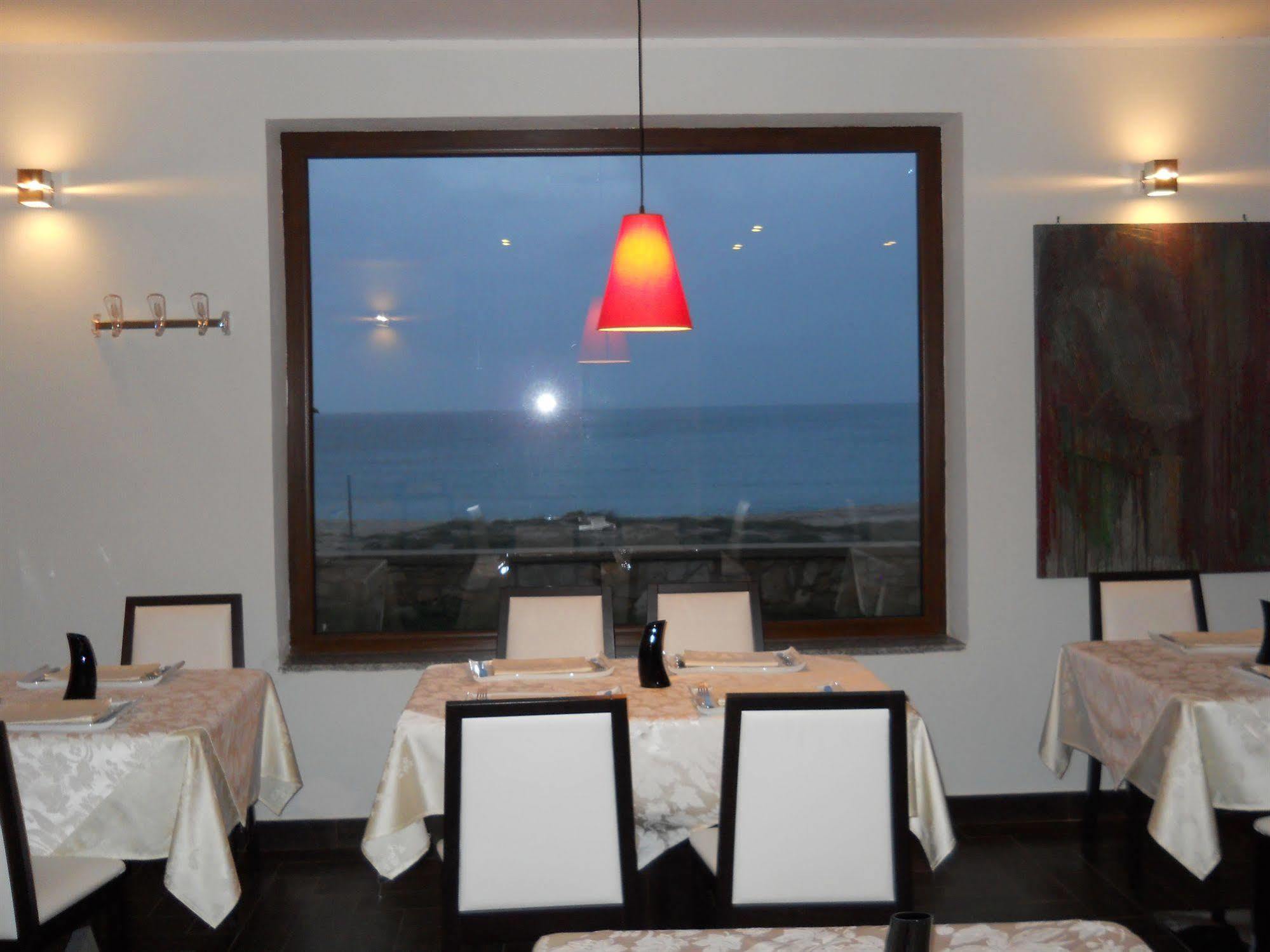 Buddi Hotel Platamona Exterior foto